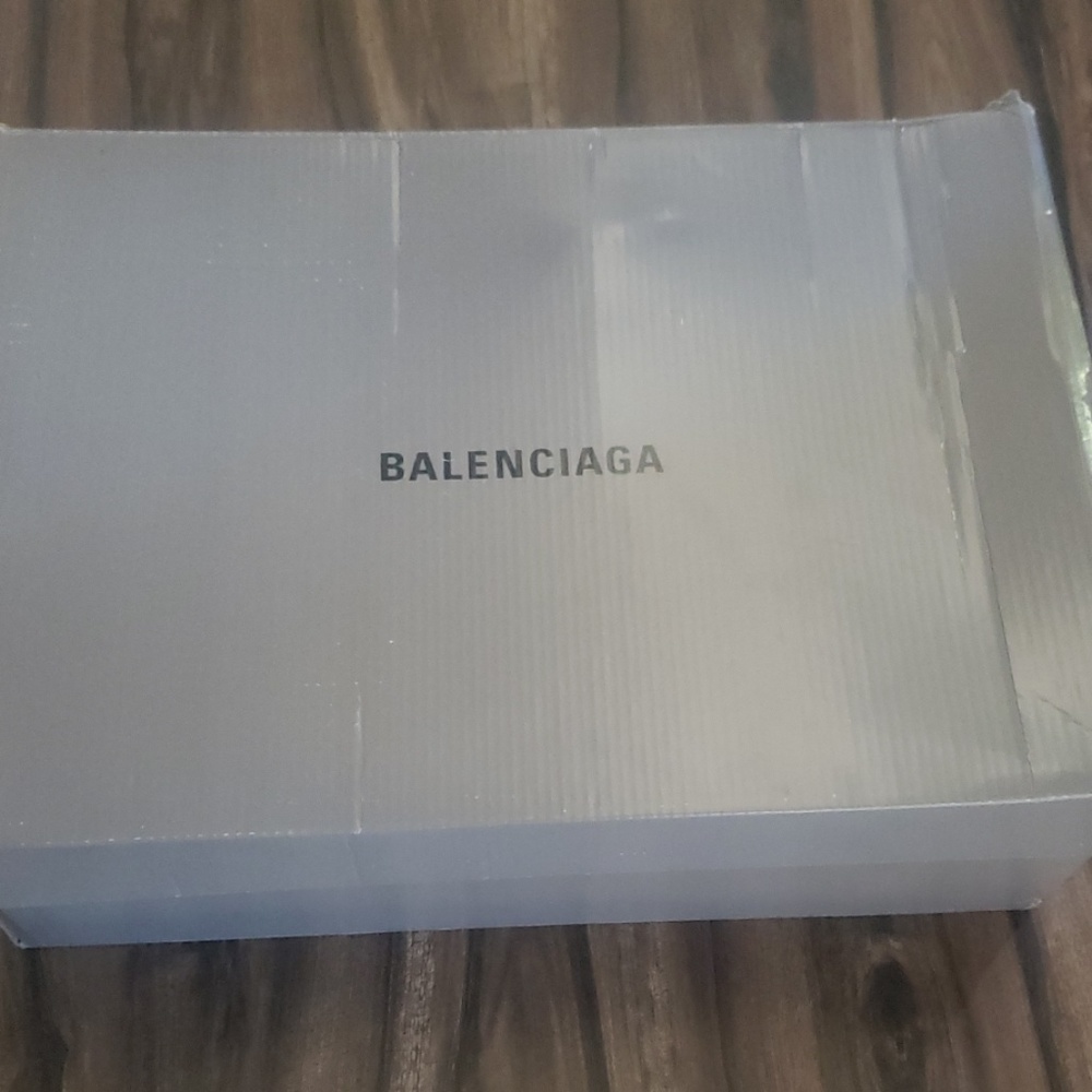 Balenciaga Triple S neon green size 8 - Picture 1 of 6